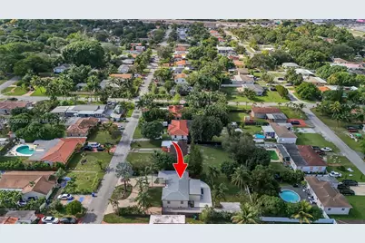 261 NW 144th St, Miami, FL 33168 - Photo 31