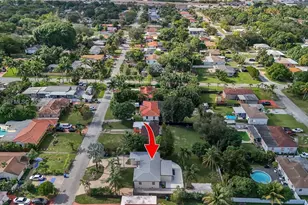 261 NW 144th St, Miami, FL 33168 - Photo 31