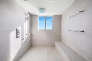 1000 Venetian Way, Miami, FL 33139 - Photo 25