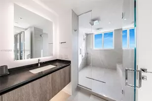 1000 Venetian Way, Miami, FL 33139 - Photo 31