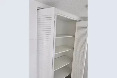 10000 NW 80th Ct #2430, Hialeah Gardens, FL 33016 - Photo 11