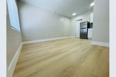 2940 W Flagler St #4, Miami, FL 33135 - Photo 3