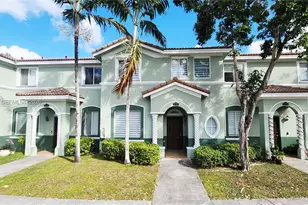 2715 SE 15th Pl, Homestead, FL 33035 - Photo 1