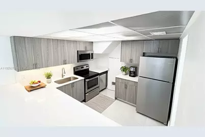 3079 NW 11th St #3053, Miami, FL 33125 - Photo 9