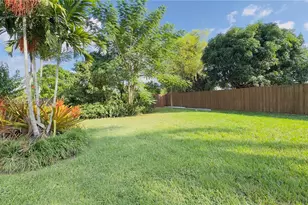18350 SW 214th St, Miami, FL 33187 - Photo 23