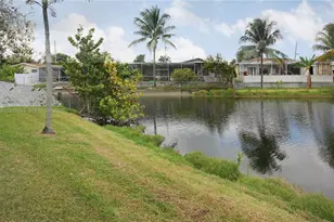 3813 S Lake Terrace, Miramar, FL 33023 - Photo 5