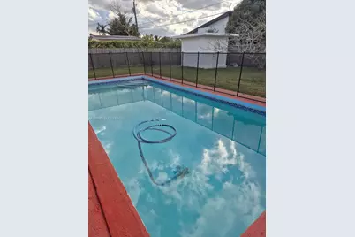 4320 SW 98th Ct, Miami, FL 33165 - Photo 13