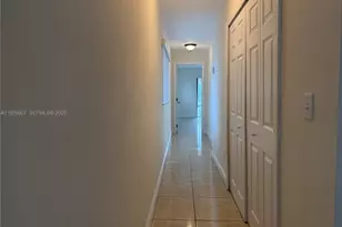 6083 W Flagler St, Miami, FL 33144 - Photo 9