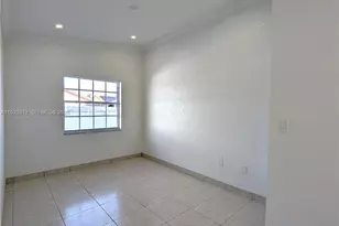 7199 W 30th Ct, Hialeah, FL 33018 - Photo 15