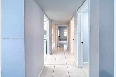 1400 NE 57th St #205, Fort Lauderdale, FL 33334 - Photo 5