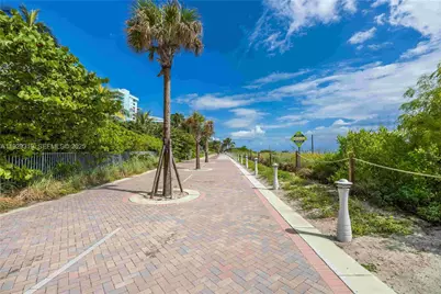 5055 Collins Ave #10F, Miami Beach, FL 33140 - Photo 23