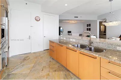 16001 Collins Ave #3005, Sunny Isles Beach, FL 33160 - Photo 5