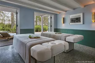 9111 Collins Ave, Surfside, FL 33154 - Photo 21