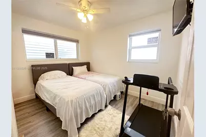 8781 Johnson St, Pembroke Pines, FL 33024 - Photo 59