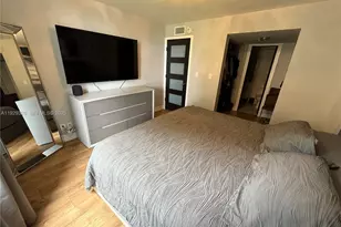 7173 Orange Dr, Davie, FL 33314 - Photo 15