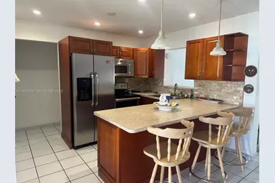 8326 SW 10th Ter, Miami, FL 33144 - Photo 3