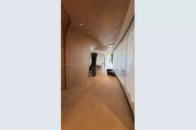 1000 Brickell Plz #4009, Miami, FL 33131 - Photo 47