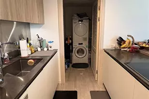 1000 Brickell Plaza, Miami, FL 33131 - Photo 11