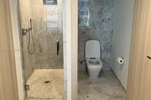 1000 Brickell Plaza, Miami, FL 33131 - Photo 21