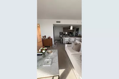 1000 Brickell Plz #4009, Miami, FL 33131 - Photo 5