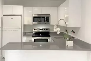 8005 Lake Dr, Doral, FL 33166 - Photo 3