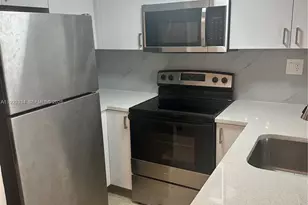 8630 NW 5th Terrace, Miami, FL 33126 - Photo 7