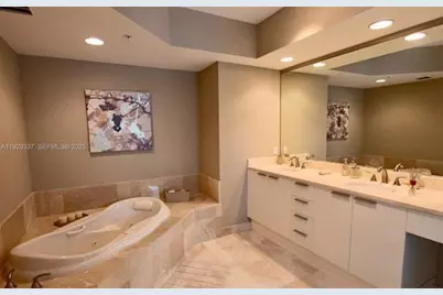 14951 Royal Oaks Ln #1801, North Miami, FL 33181 - Photo 15