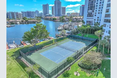 500 Three Islands Blvd #816, Hallandale Beach, FL 33009 - Photo 29