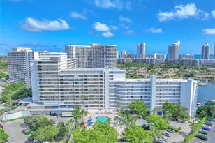 500 Three Islands Boulevard, Hallandale Beach, FL 33009 - Photo 21
