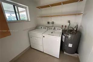 1718 N 27th Ave, Hollywood, FL 33020 - Photo 25