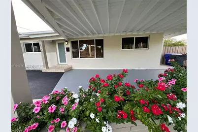 1718 N 27th Ave, Hollywood, FL 33020 - Photo 1
