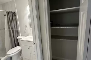 1718 N 27th Ave, Hollywood, FL 33020 - Photo 21