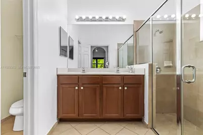 3560 W 88 St #3560, Hialeah, FL 33018 - Photo 23