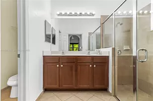 3560 W 88th St, Hialeah, FL 33018 - Photo 23