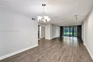 2818 N 46th Ave, Hollywood, FL 33021 - Photo 5