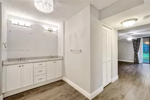 2818 N 46th Ave, Hollywood, FL 33021 - Photo 29