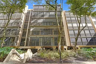 2818 N 46th Ave, Hollywood, FL 33021 - Photo 43