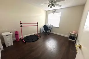 18365 NW 21st St, Pembroke Pines, FL 33029 - Photo 29