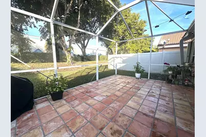18365 NW 21st St, Pembroke Pines, FL 33029 - Photo 33