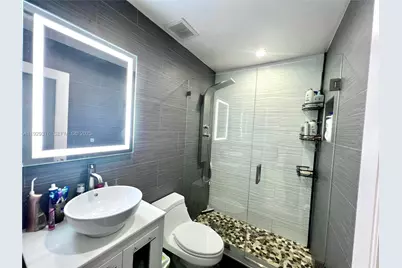 1430 W 42nd St, Hialeah, FL 33012 - Photo 11