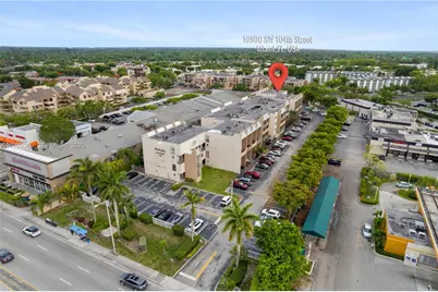 10900 SW 104th St #121, Miami, FL 33176 - Photo 31