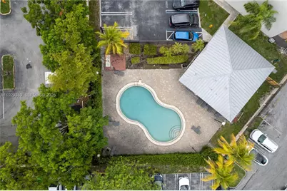 10900 SW 104th St #121, Miami, FL 33176 - Photo 29