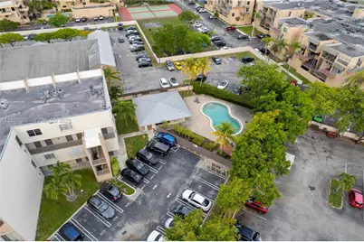 10900 SW 104th St #121, Miami, FL 33176 - Photo 33