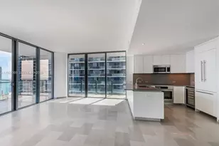 88 SW 7th St, Miami, FL 33130 - Photo 9