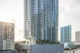 88 SW 7th St, Miami, FL 33130 - Photo 33