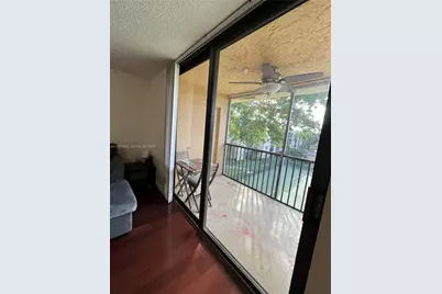 10451 W Broward Blvd #405, Plantation, FL 33324 - Photo 9