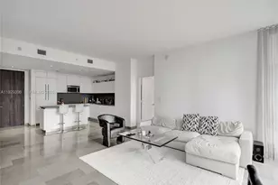 88 SW 7th St, Miami, FL 33130 - Photo 7