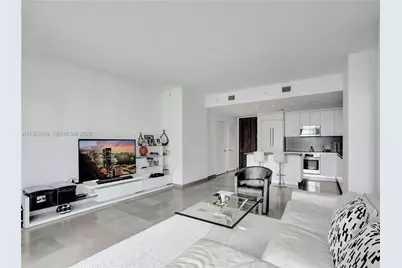 88 SW 7th St #907, Miami, FL 33130 - Photo 9