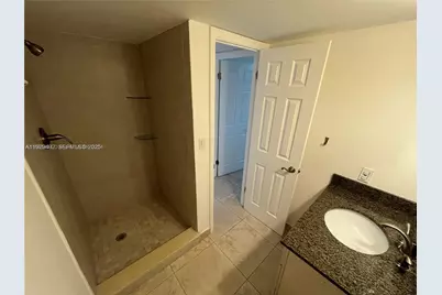 3575 Broken Woods Dr #1002, Coral Springs, FL 33065 - Photo 11