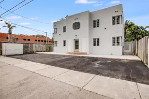 572 NE 67th St, Miami, FL 33138 - Photo 1